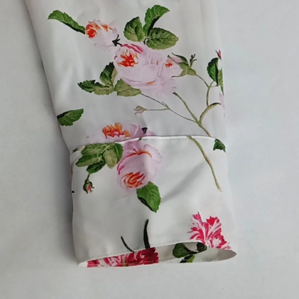 Express Womens Blouse. - Picture 7 of 10